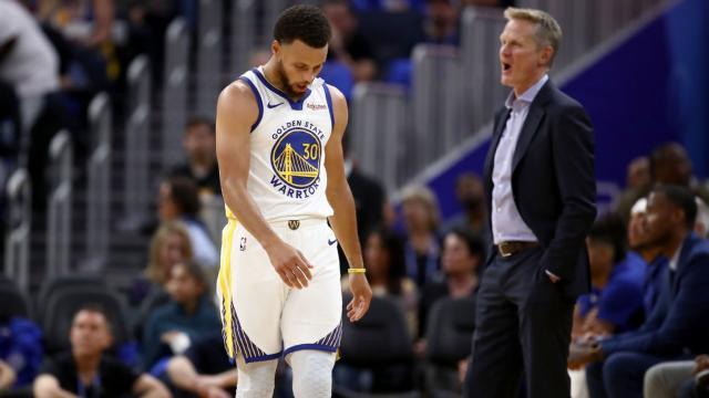 kaiyun-库里里程碑之夜遭遇惨败 冠军教头被推上风口浪尖